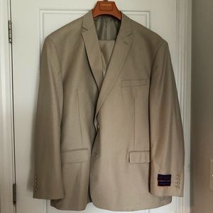 Giorgio Fiorelli Tan 2-Piece Suit Size 58